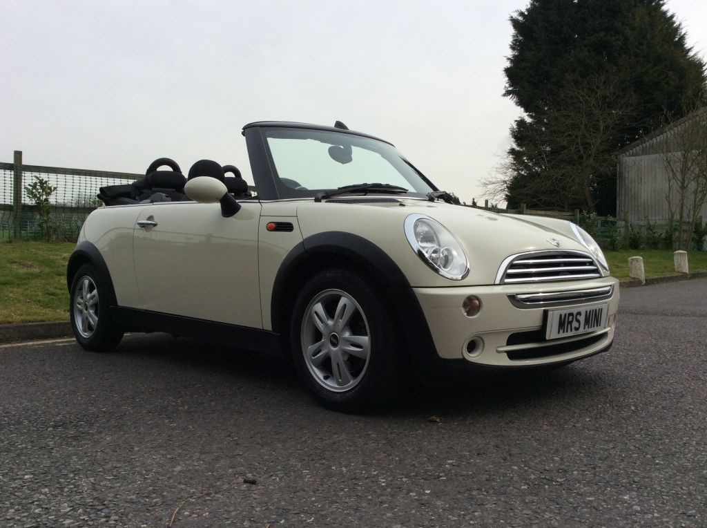 2007 /57 MINI Cooper Convertible in Pepper White – The Summer is a ...