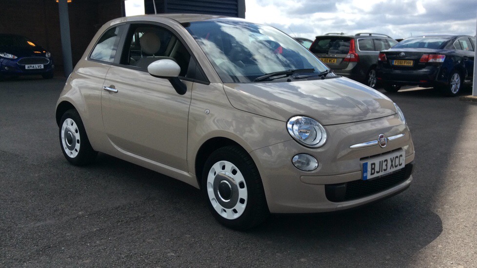 2013 FIAT 500 COLOUR THERAPY WITH STUNNINGLY LOW MILES 8500 & 1 OWNER ...