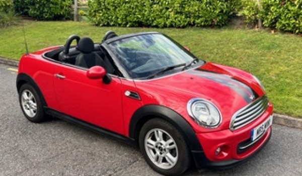 2013 MINI Roadster Cooper with Full MINI Servivce History & Low Miles