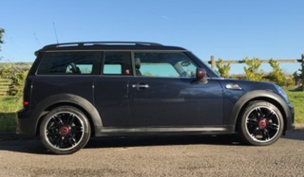 Having looked for over 6 months Sara has chosen to have this 2011 MINI ...